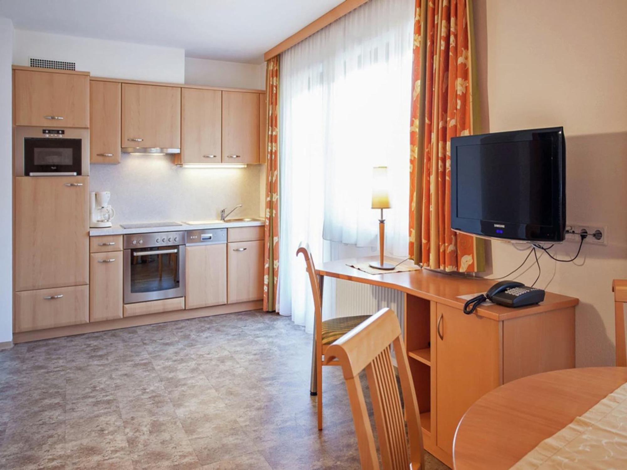 Attractive Holiday Home In Kaltenbach On The Ski Slope Stumm Extérieur photo